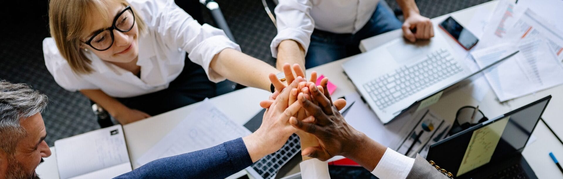 Banner Desktop Image